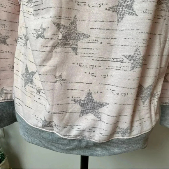 Splendid Pink Gray Star Lounge Sweatshirt Small Cozy Soft Pullover Casual - Picture 14 of 16